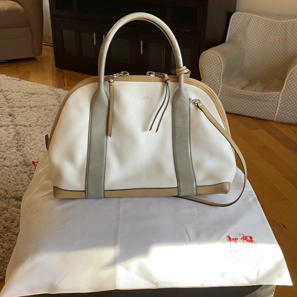 Coach crossbody No. M1393-30485 w/ dust bag